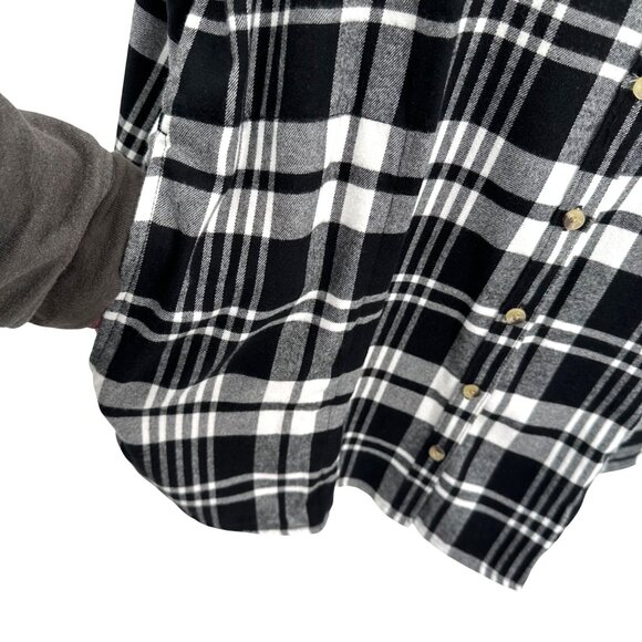 NWT Jachs Girlfriend Womens Black & White Plaid Button-Up Flannel Shirt Medium - Picture 5 of 11